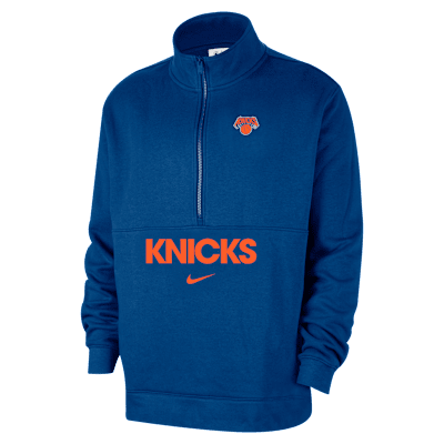 New York Knicks Club Courtside Men's Nike NBA 1/2-Zip Top